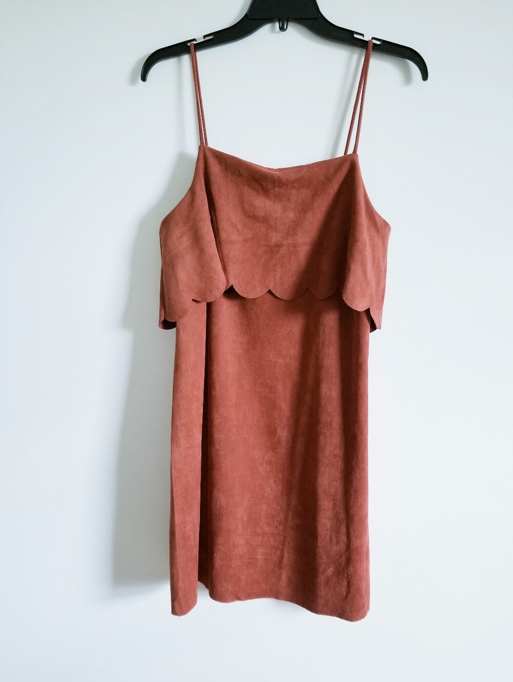 Soprano Spaghetti Strap Scallop Hem Dress in Brown